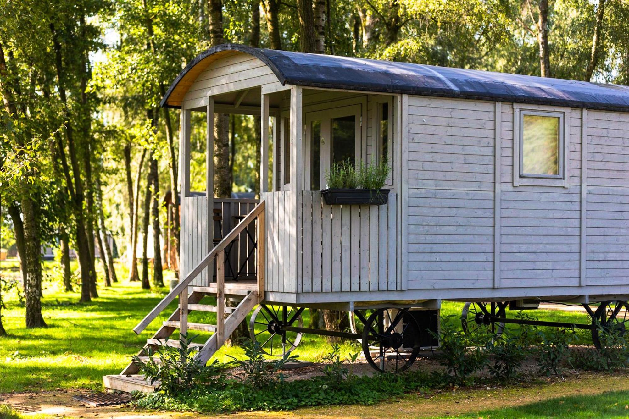 Glamping - 25 Min Roermond, Maasmechelen & Maastricht Hotel Kinrooi Exterior photo